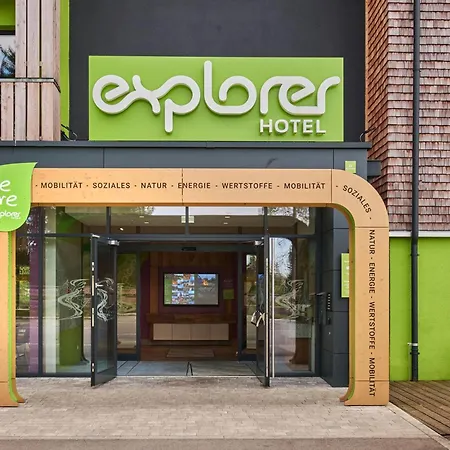 Hotel Explorer