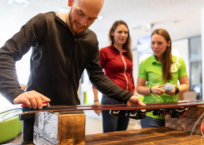 Explorer Ξενοδοχείο