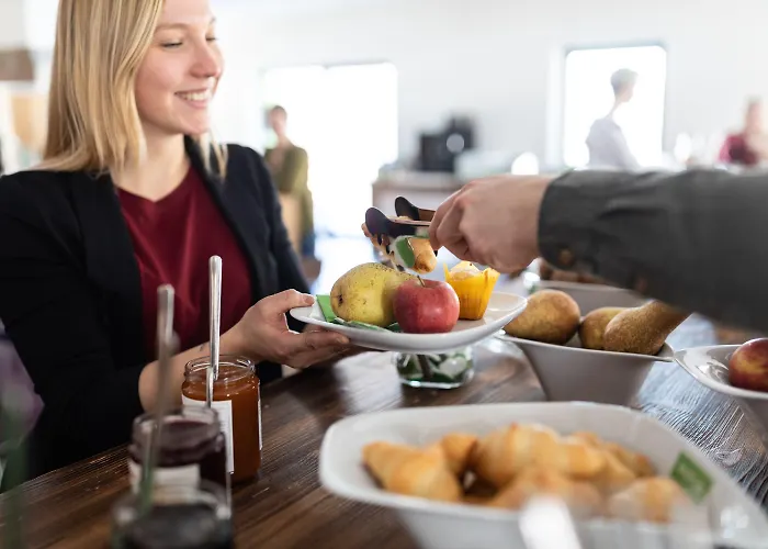 Explorer Ξενοδοχείο