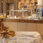 Explorer 酒店 茵特斯托德